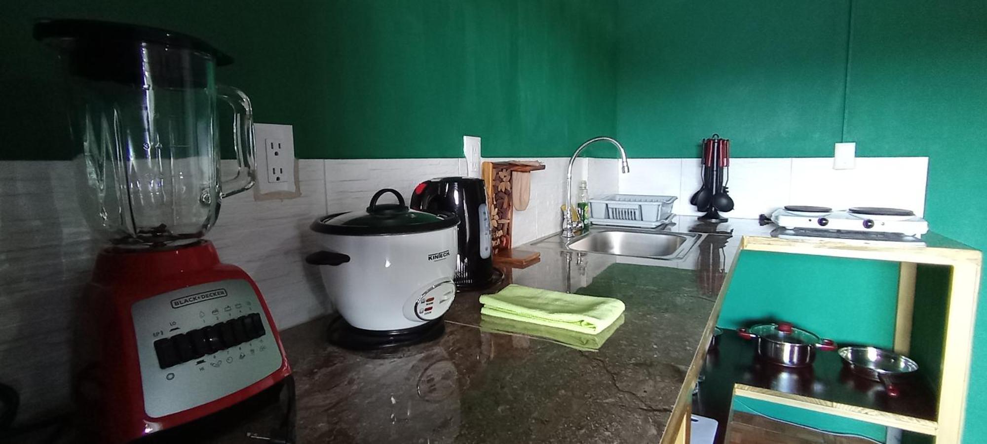 The Corner Airbnb Puerto Jiménez エクステリア 写真
